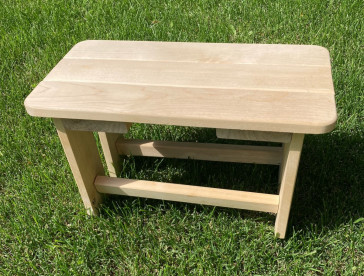 Лавочка для бани — практичный предмет обстановки бани и сауны. Компактная лавочка отличается универсальностью применения — ее можно поставить в парной или предбаннике. Устойчивая конструкция собирается при помощи саморезов.